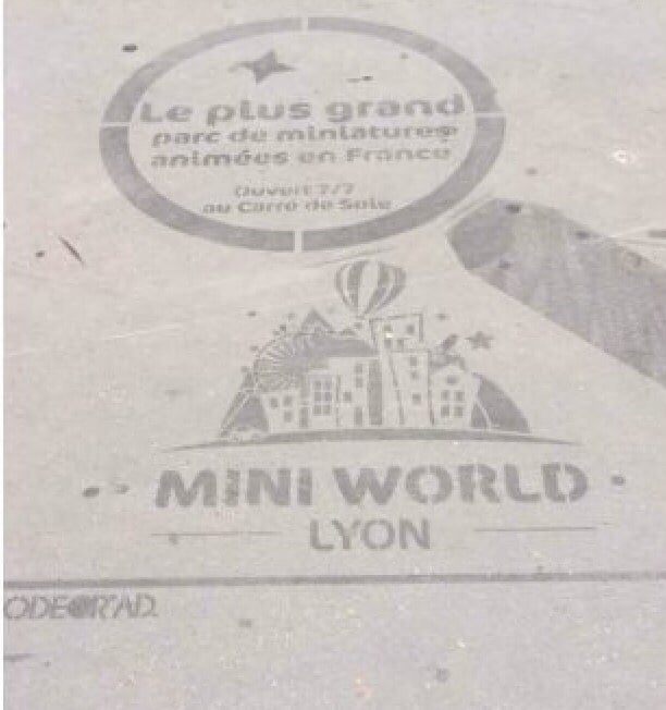 L’expérimentation à Lyon de la publicité sur les trottoirs est levée