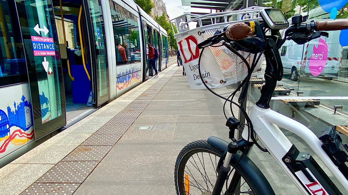 Le vélo embarqué dans le tramway sera expérimenté dès le 1er juin à Lyon