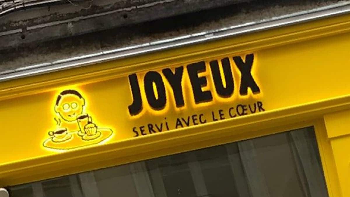 Café Joyeux et Carrefour 