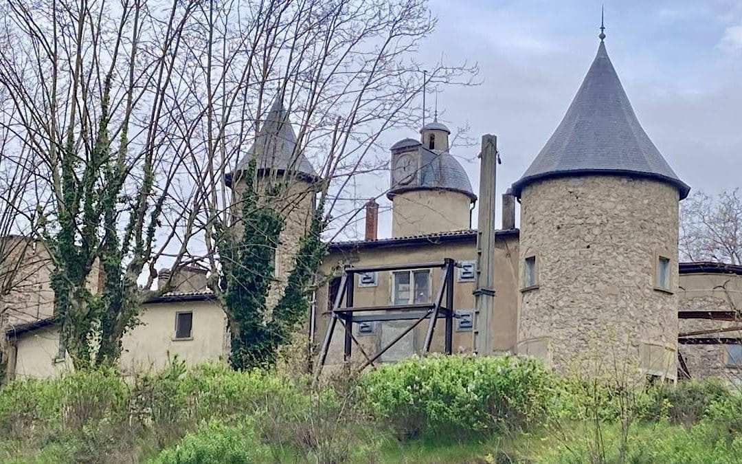 Le Château de la Motte sur la voie de la renaissance