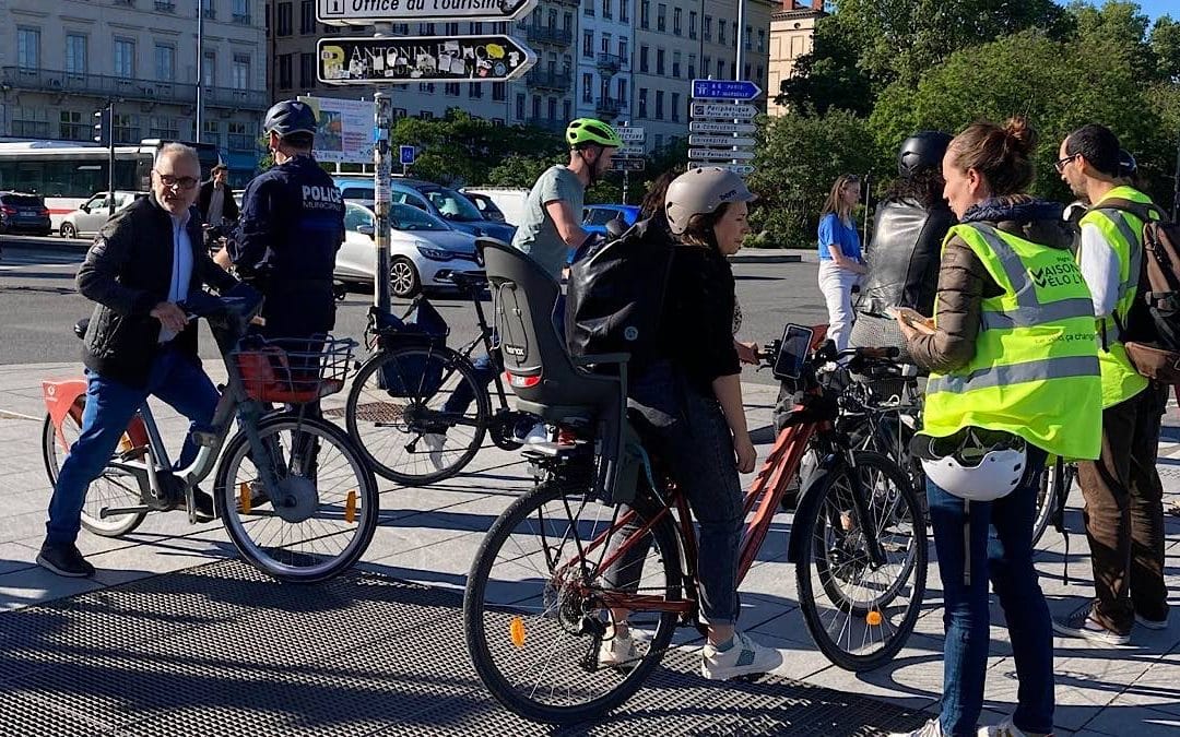 A Lyon, les cyclistes invités à mieux partager la rue